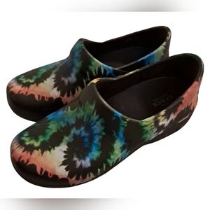 Tie Dye Crocs Clogs  Like New condition women's size 7